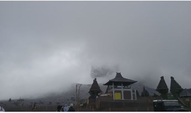 Gunung Bromo Sudah Level II Aman, Kondisi Paling Bagus untuk Selfie