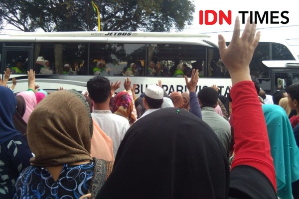 Diiringi Qari Internasional, Jemaah Calon Haji Binjai Berangkat