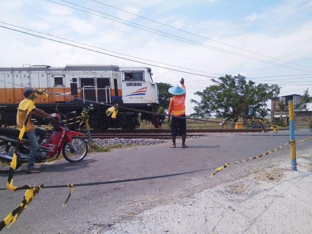 Stasiun Purwakarta Layani Ribuan Pemudik Jelang Lebaran 2023