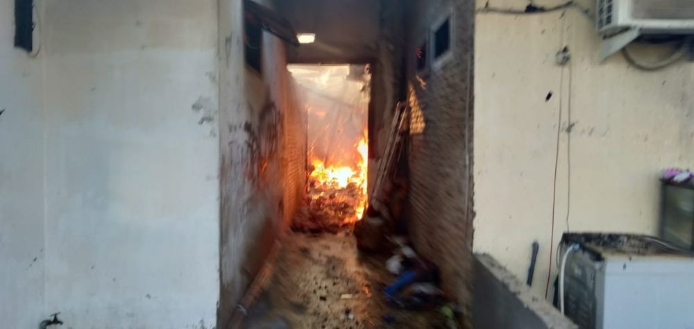 Lupa Matikan Kompor, 13 Rumah Ludes Dilalap Api