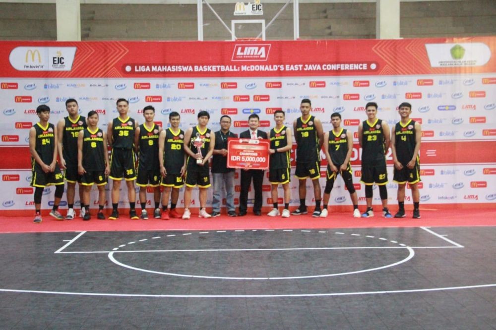 Ubaya dan Unair Berbagai Gelar di Liga Mahasiswa Basket Regional Jatim