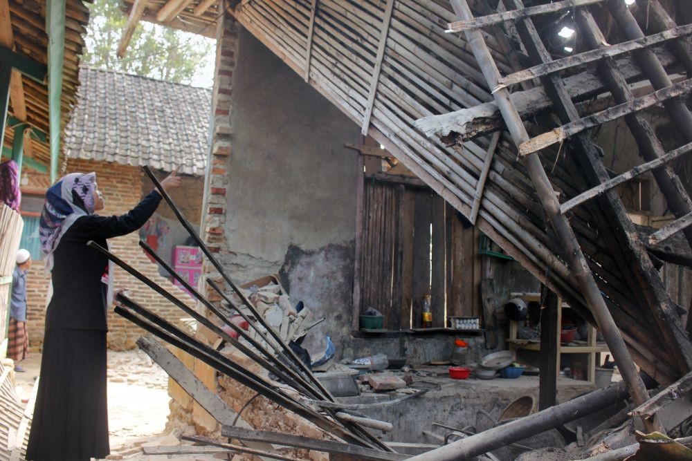 Bupati Lumajang: Rumah Rusak Sedang Akibat Gempa Tak Layak Huni