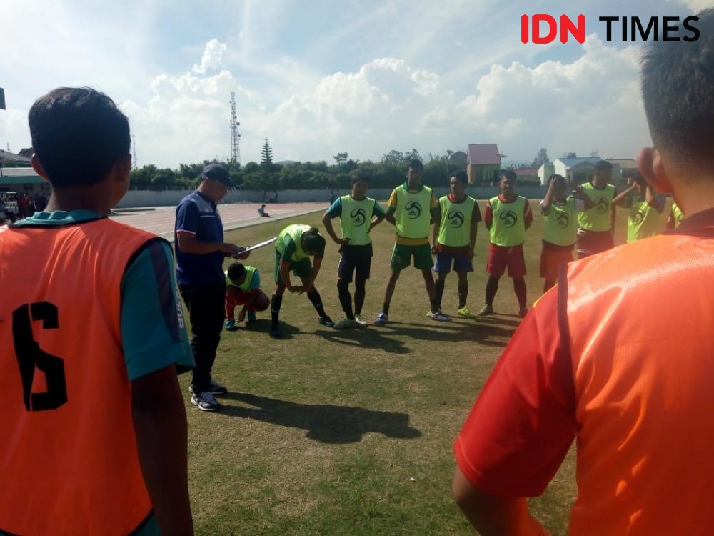 Gabriel Batistuta Ikut Seleksi Klub Liga 3 Indonesia