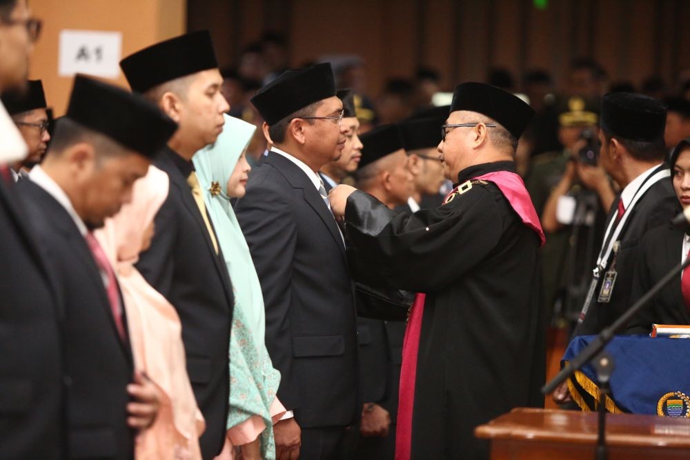 Resmi Dilantik, Ini Total Gaji dan Tunjangan Anggota DPRD Kota Bandung
