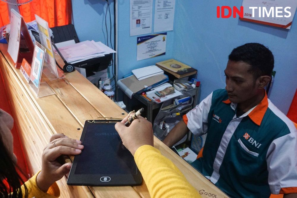 [FOTO] e-Warong Ramah Lingkungan, Ajak Warga Kurangi Pemakaian Kertas