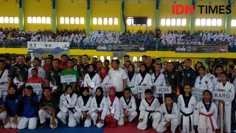 Diikuti 161 Atlet, Wagub Ijeck Buka Kejurda Taekwondo Pelajar