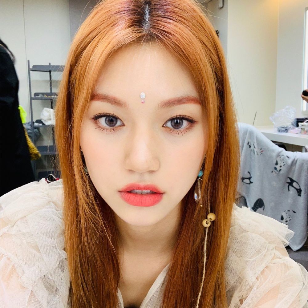 Pernah Jadi Cheerleader, 10 Potret Memesona Doyeon Weki Meki