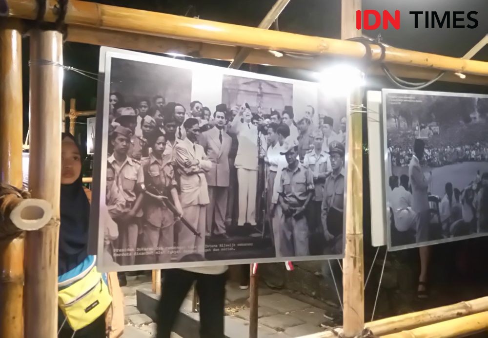Foto Dokumenter 'Jalan Terjal Kedaulatan' Dipamerkan di Makassar  
