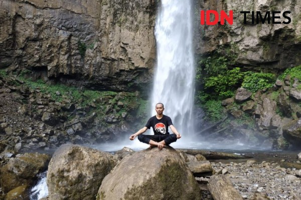 Keindahan Air Terjun Saringgana di Hutan TNGL