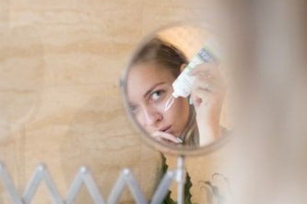6 Step Skincare Malam, Bikin Wajah Makin Glowing