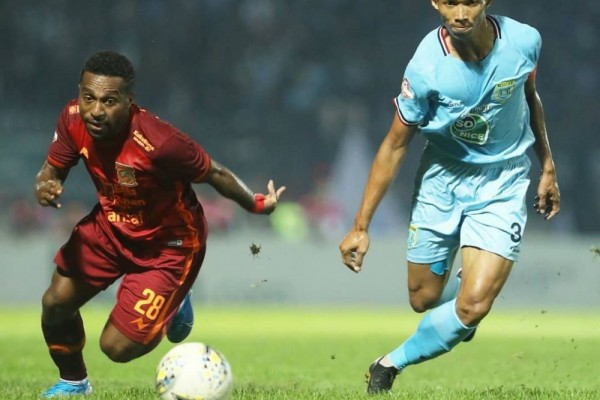 Terens Puhiri Terpilih Pemain Terbaik Shopee Liga 1 2019 Pekan ke-13