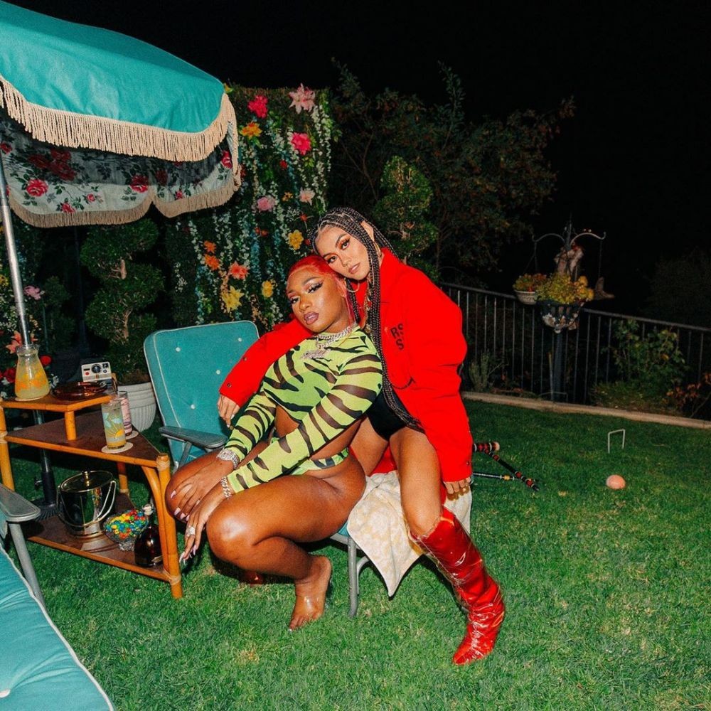 10 Gaya Swag Terbaru Agnez Mo dengan Model Rambut Cornrows