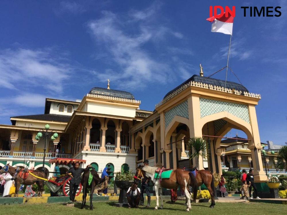 Istana Maimun Medan Dibuka, Wisatawan Tidak Boleh Pegang Apapun