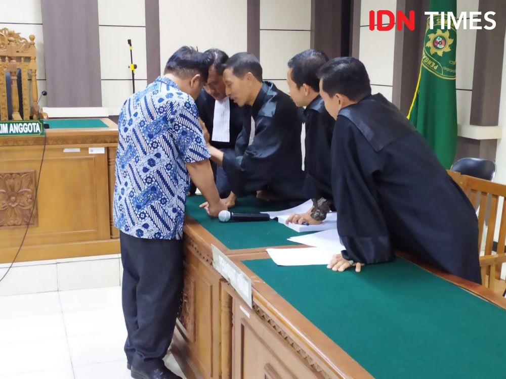 Hakim Lasito Terbukti Terima Suap, Jaksa Perberat Hukuman 