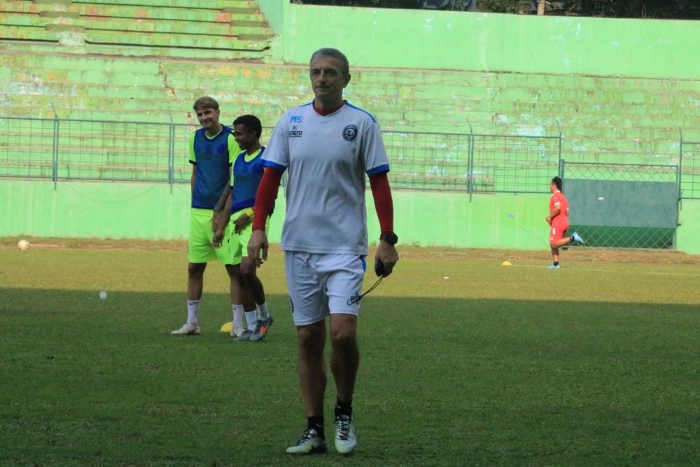 Persebaya Tanpa Pelatih Kepala, Arema FC Tak Terganggu 