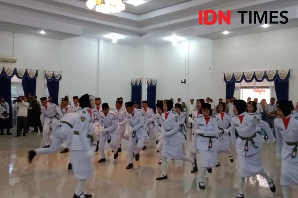 Anggota Paskibraka Tapteng Dikukuhkan, Ini Pesan dari Bupati