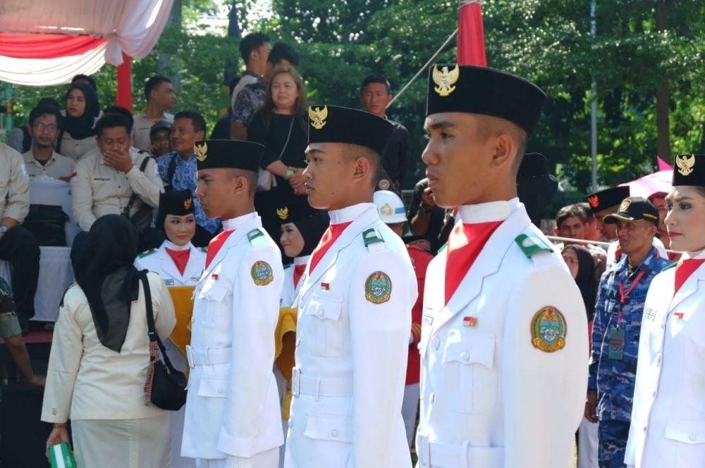 [FOTO] Aksi Paskibraka dari Persiapan Hingga Sukses Naikkan Bendera