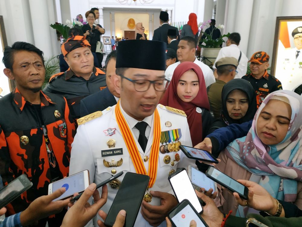 Ridwan Kamil Baca Lima Pantun Saat Pimpin Upacara Kemerdekaan RI ke-74