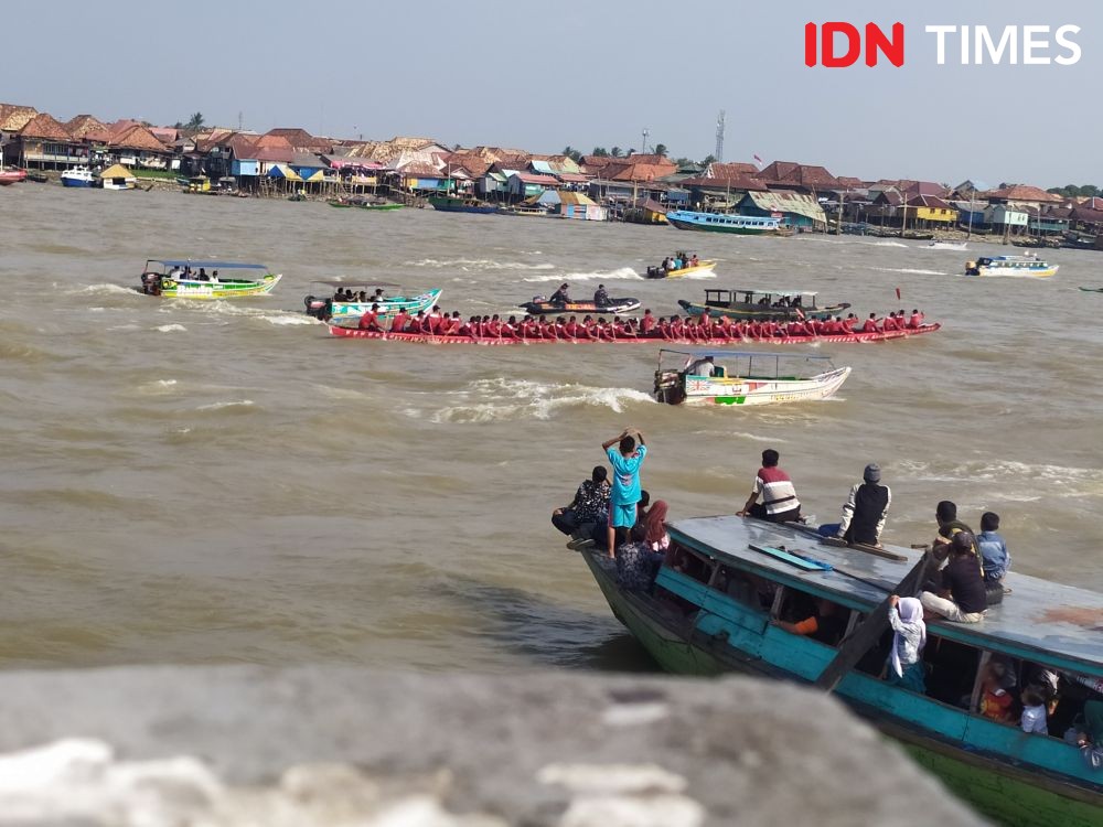 Sejarah Bidar, Sebuah Tradisi Balapan Perahu di Sungai Musi