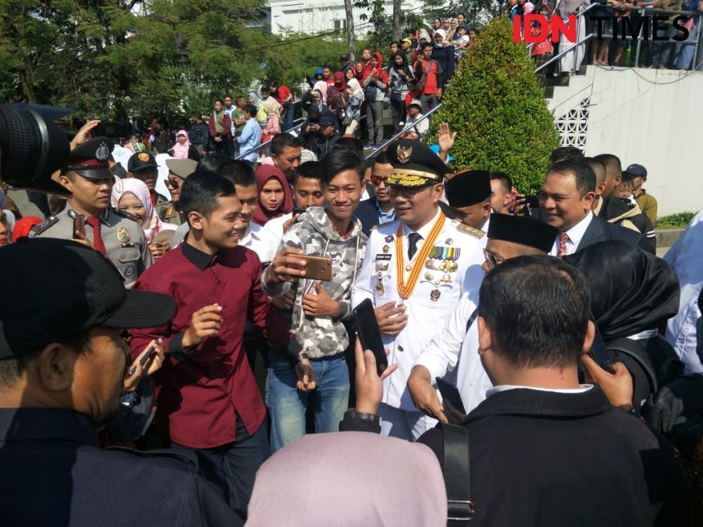 Ridwan Kamil Baca Lima Pantun Saat Pimpin Upacara Kemerdekaan Ri