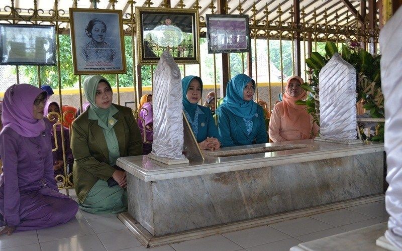 Inspirasi Perempuan, 11 Fakta Tentang RA Kartini yang Patut Kamu Tahu