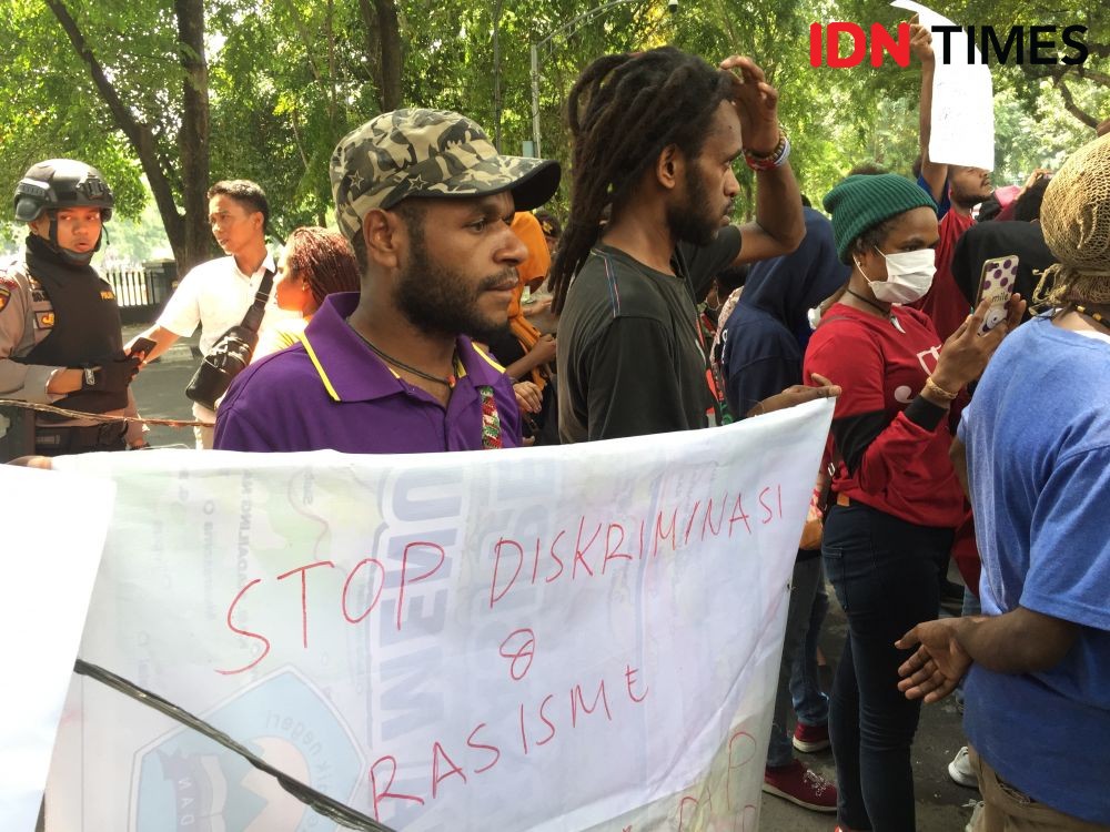 Mahasiswa Asal Papua Geruduk DPRD Sumut, Protes Peristiwa Surabaya 