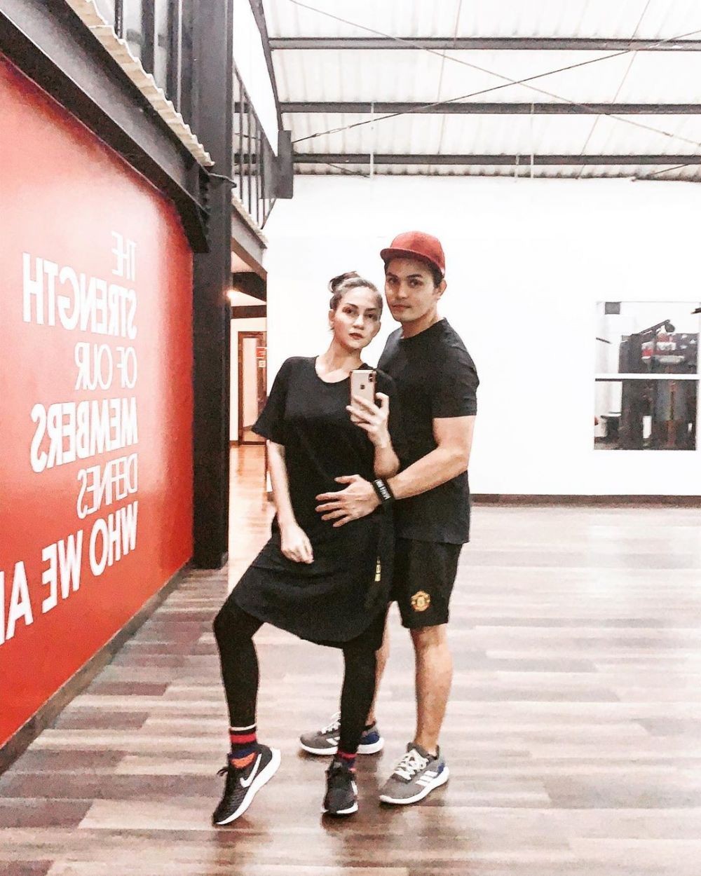 10 Potret Harmonis dan Kemesraan Alessia Cestaro & Affandy