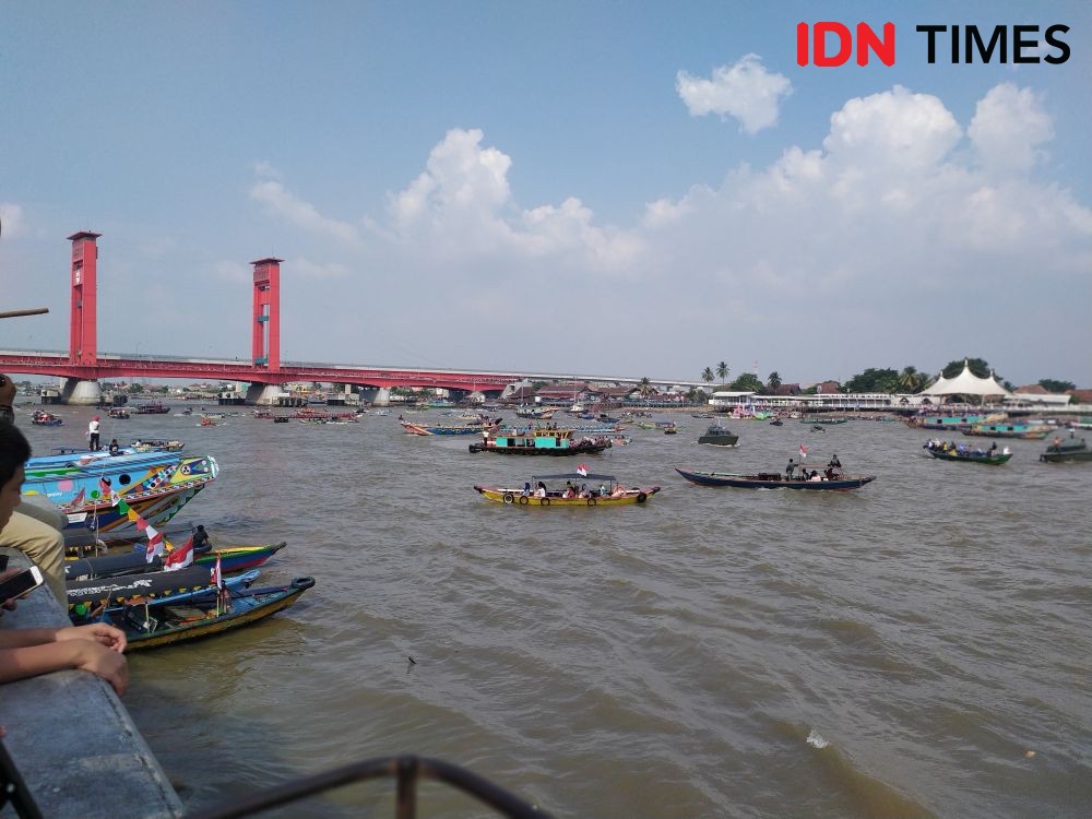 Remaja Palembang yang Lompat Ke Sungai Musi Belum Ditemukan