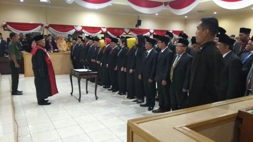 Raup 6.600 Suara di Pileg, Mantan Pedagang Kain Jabat Ketua DPRD