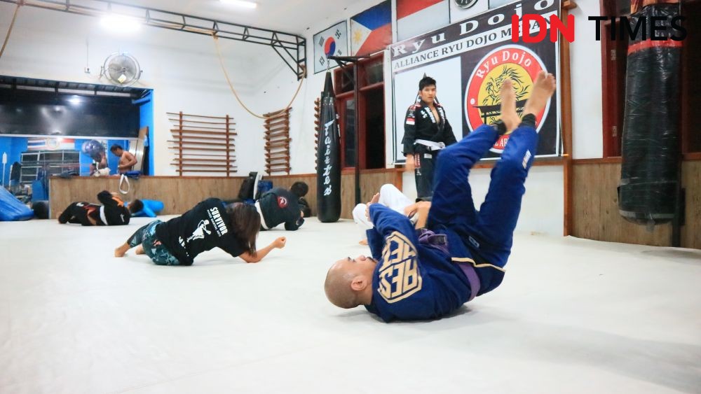 Dari Hobi, Dokter Dedi Bentuk Brazilian Jiu-jitsu Ryu Dojo di Medan