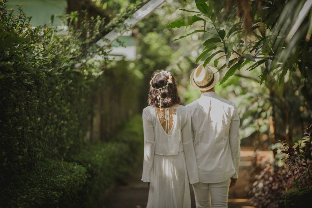 10 Potret Romantis Dimas Aditya&Ratu Tika Bravani yang Jarang Disorot