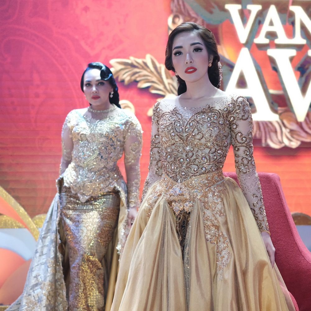 Gunakan Kebaya Modern, Ini 7 Potret Keanggunan Gisella Anastasia