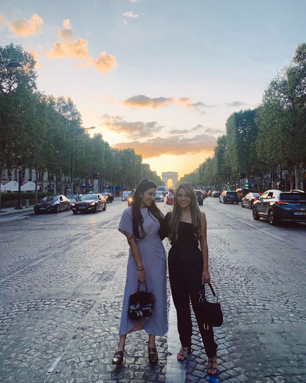Menengok Liburan Ashanty dan Olla Ramlan di Paris, Bikin Ngiri!