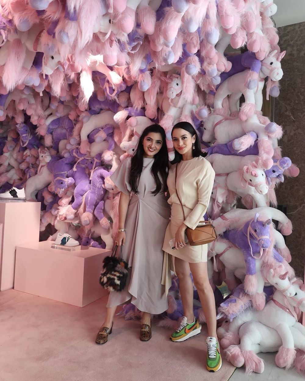 Menengok Liburan Ashanty dan Olla Ramlan di Paris, Bikin Ngiri!