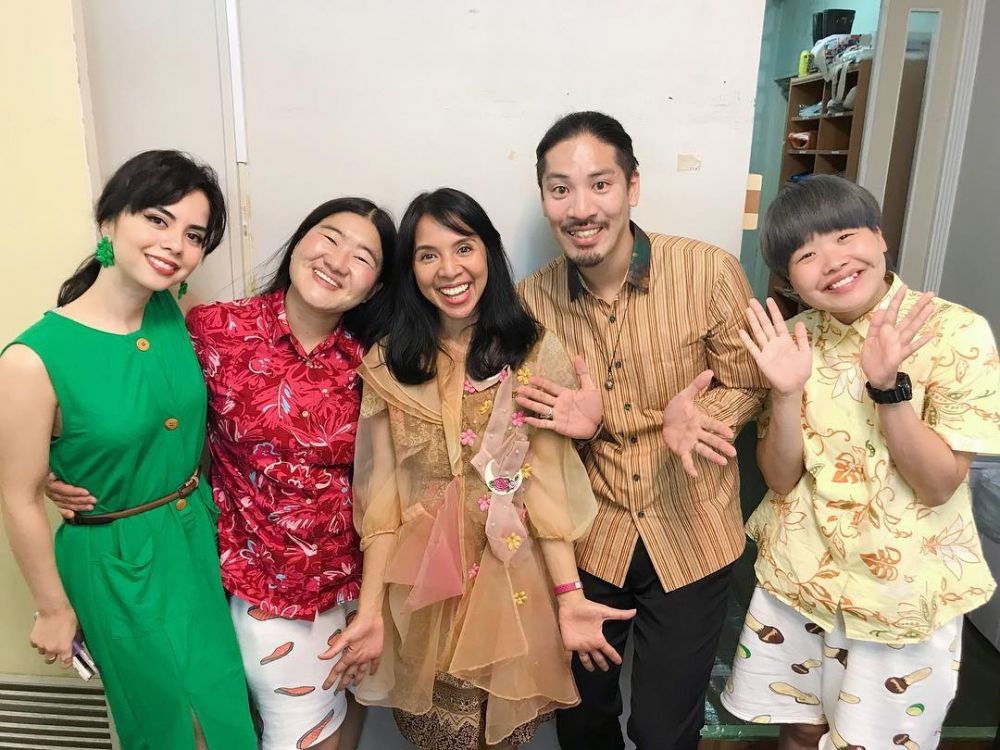 11 Tahun Kenal Akhirnya Sah Menikah, 10 Potret Arina Mocca & Hiroaki