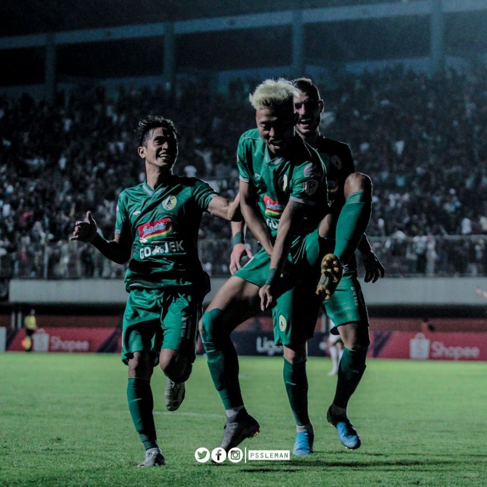 Arema FC Kembali Amankan Dua Pemain Lokal Jelang Latihan Perdana 