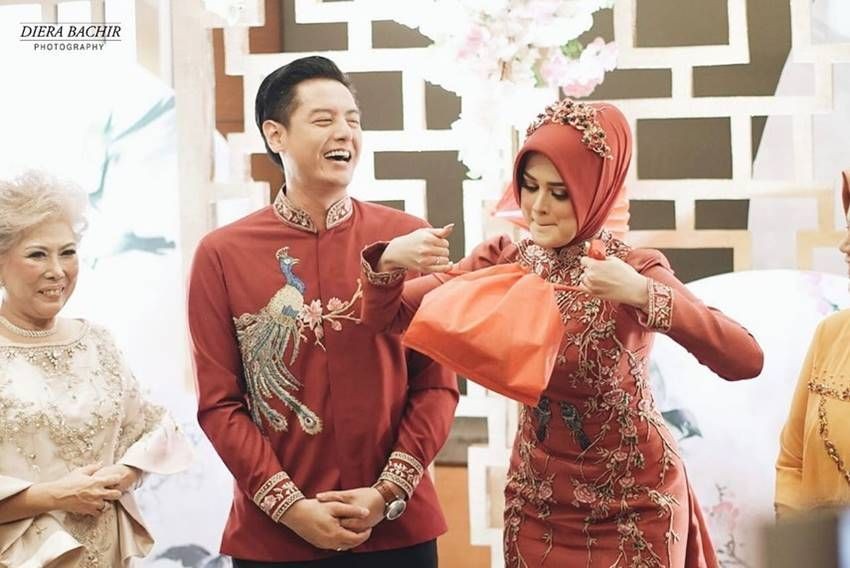 Beda Budaya, 10 Potret Keseruan Teapai Roger Danuarta & Cut Meyriska