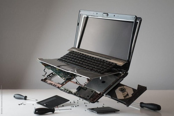 Segera Hentikan! Ini 7 Kesalahan yang Membuat Laptopmu Cepat Rusak