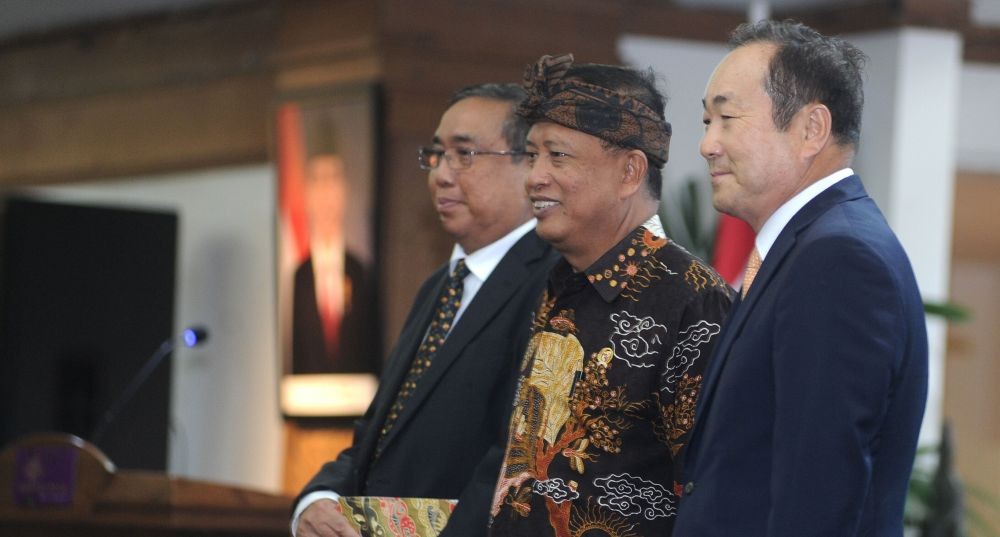 Menteri Nasir Kenalkan Rektor Asing Asal Korea Selatan di Bali