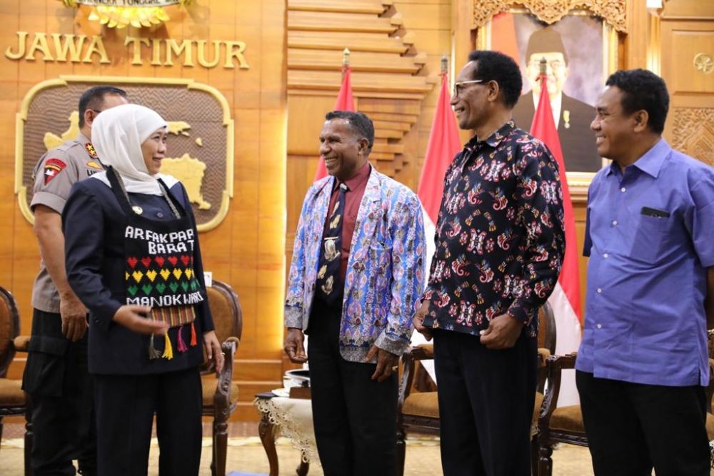Buah Khas Papua Warnai Peringatan Tahun Baru Hijriah di Surabaya