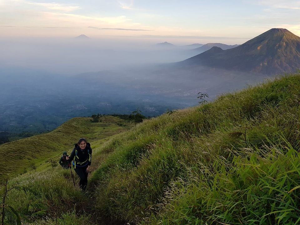 Aida Chandra, Calon Istri Delon Rajin Lari di GOR Semarang. Bugar...!