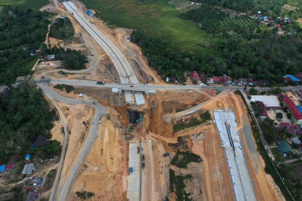 Hormati Jokowi, Warga Batalkan Blokade Jalan Tol Balikpapan-Samarinda 