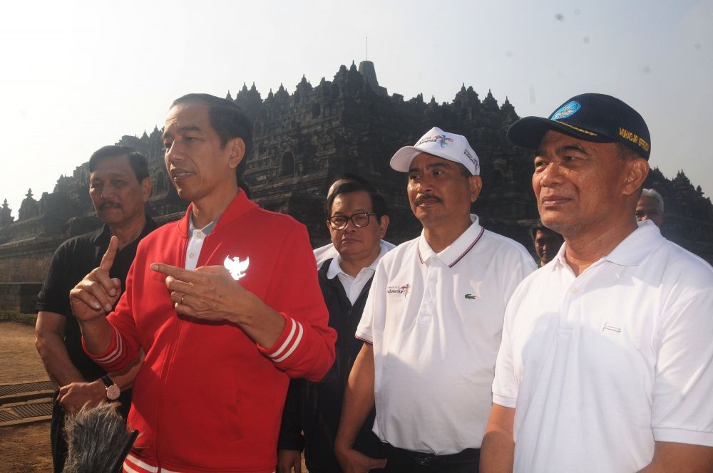 Dikunjungi Presiden Jokowi, Candi Borobudur Tetap Buka untuk Umum