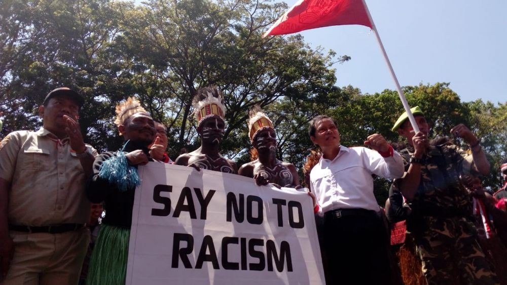 Sejumlah Pegawai BUMN di Jayapura Mengungsi di Makassar  