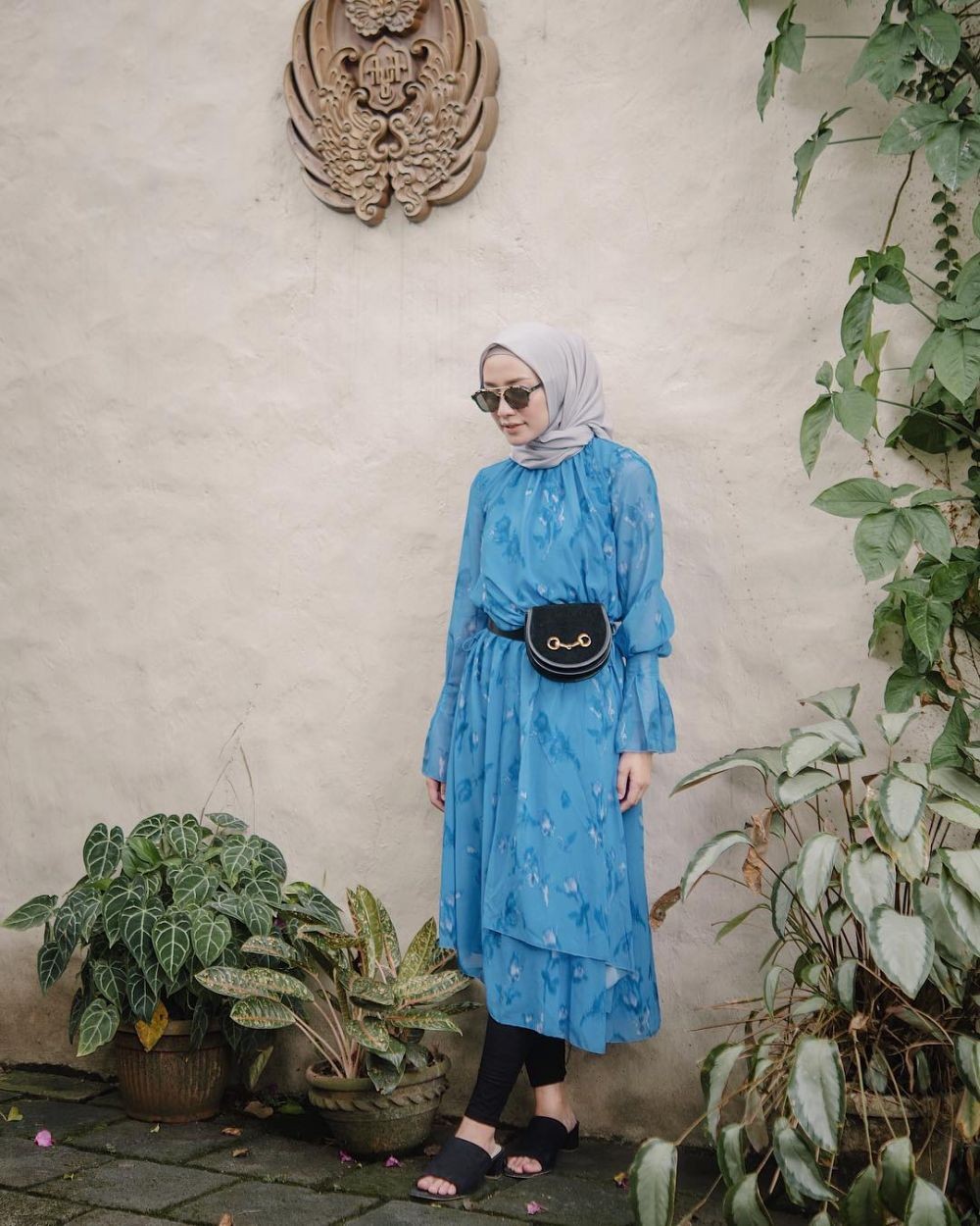 Ibu baju biru Ibu baju biru