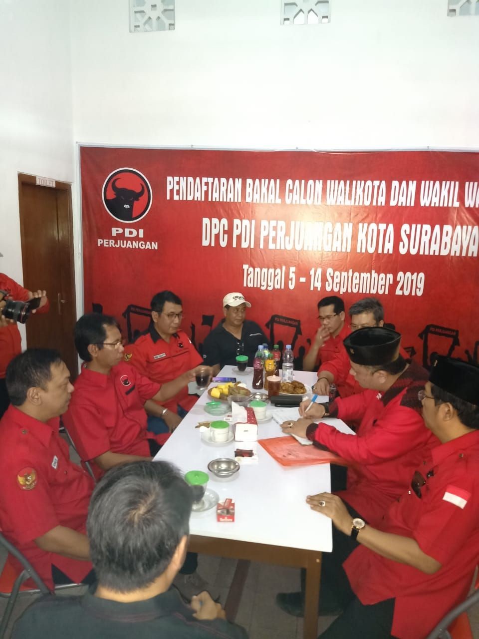 Mengaku Dapat Surat Rekomendasi, Awi Jadi Ketua DPRD Surabaya?