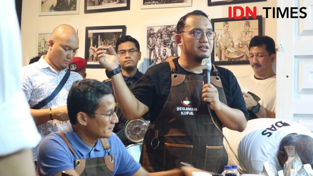 Baca Buku Sambil Ngopi, Dahnil Anzar Buka Begawan Kupie di Medan