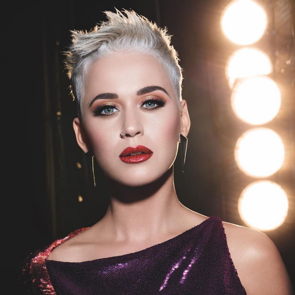 Selalu Curi Perhatian, Inilah 9 Gaya Makeup Katy Perry