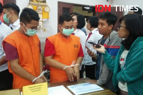 2 Pria Dikontrol Hacker Buat Tipu Warga Kanada yang Beli Tanah di Bali