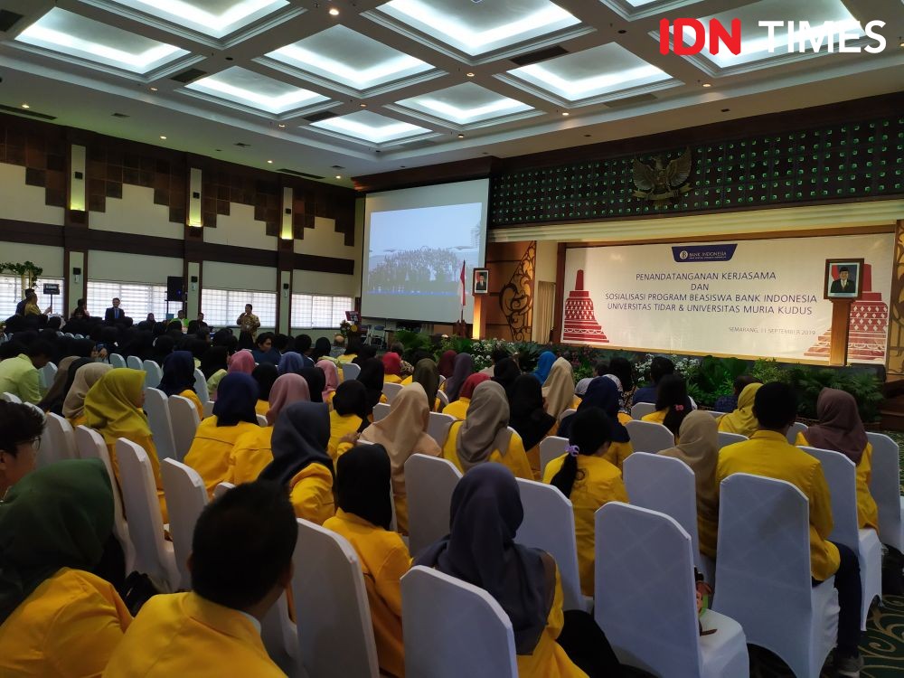 Hore, Mahasiswa PTS di Jawa Tengah dapat Beasiswa Bank Indonesia